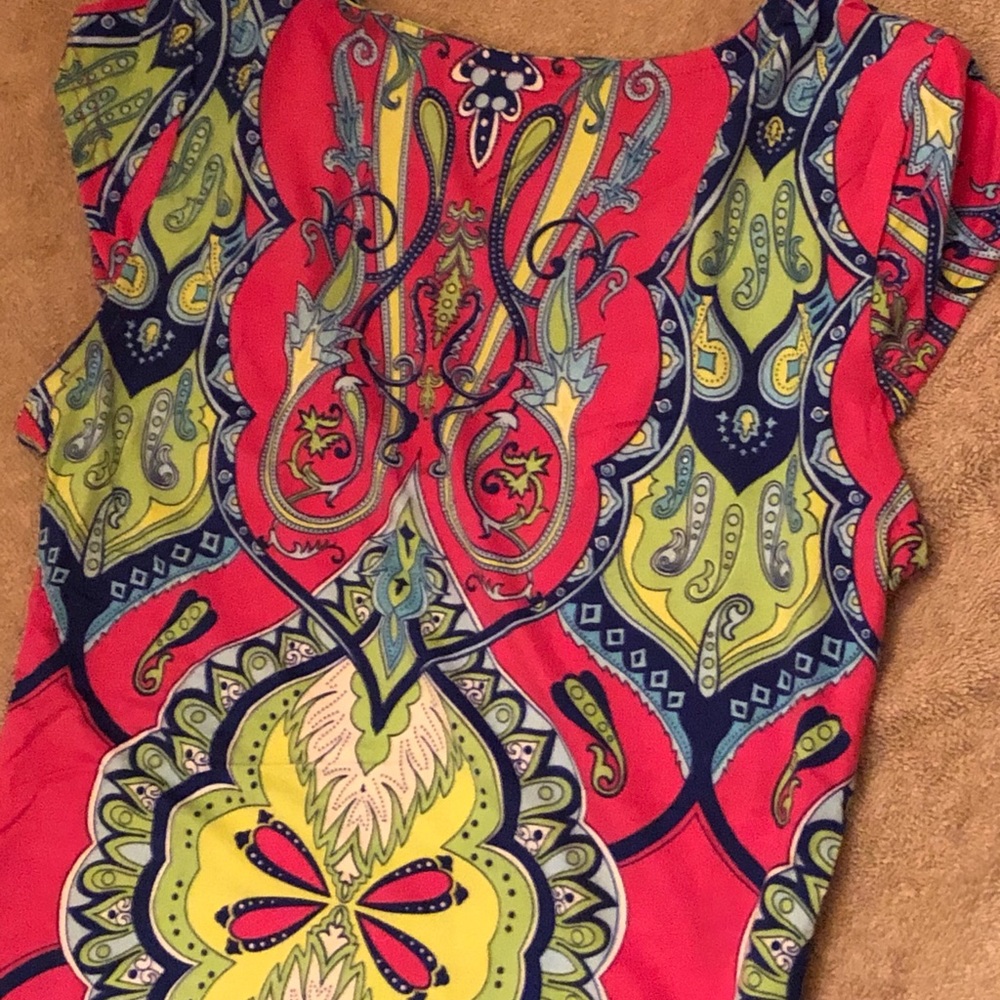 Women’s dress